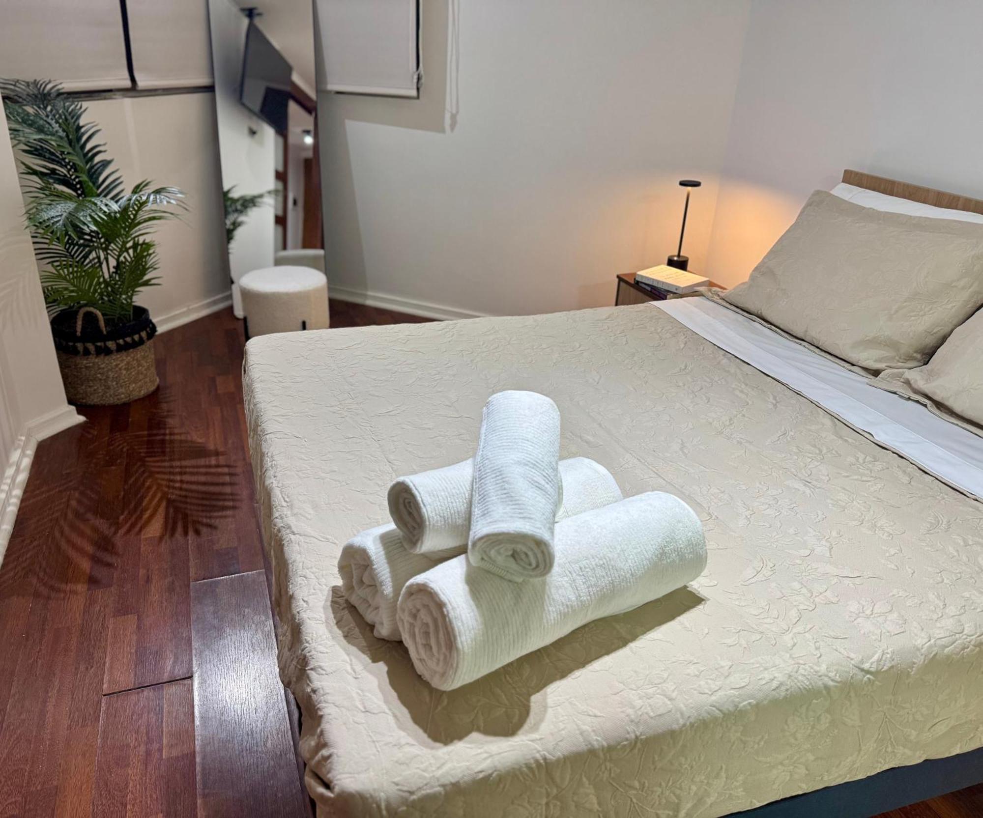 Apartamento Alto Depto Merced 562 *